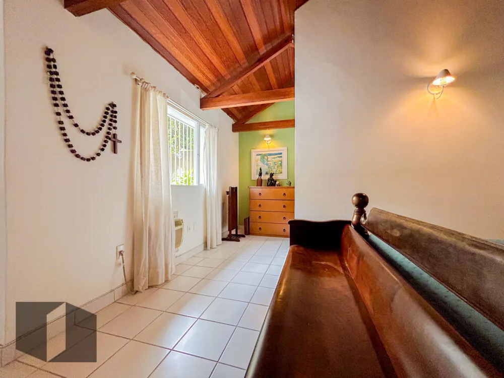 Casa, 5 quartos, 256 m² - Foto 12
