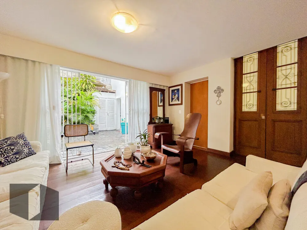 Casa, 5 quartos, 256 m² - Foto 2