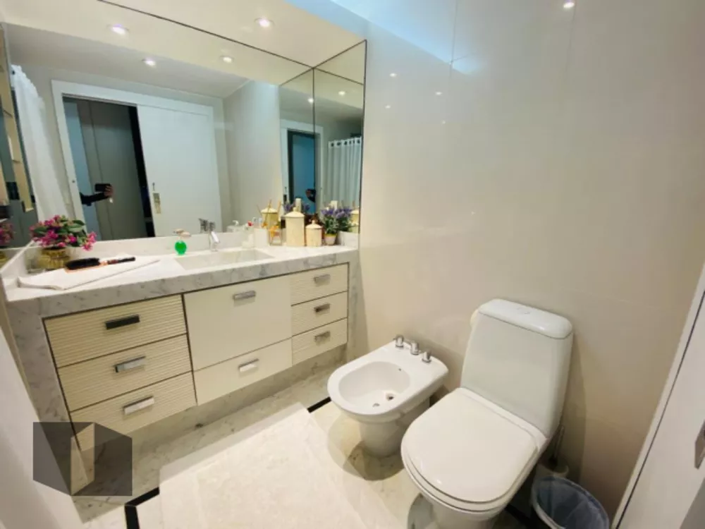 Cobertura, 4 quartos, 247 m² - Foto 3