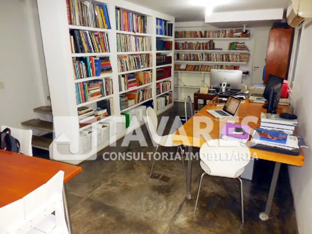 Casa, 5 quartos, 260 m² - Foto 16