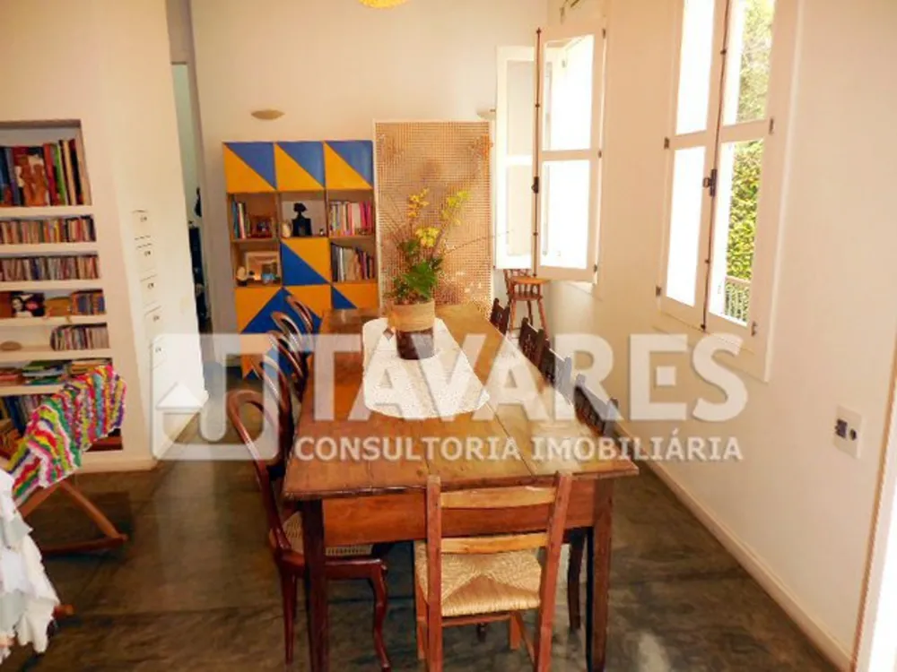 Casa, 5 quartos, 260 m² - Foto 4