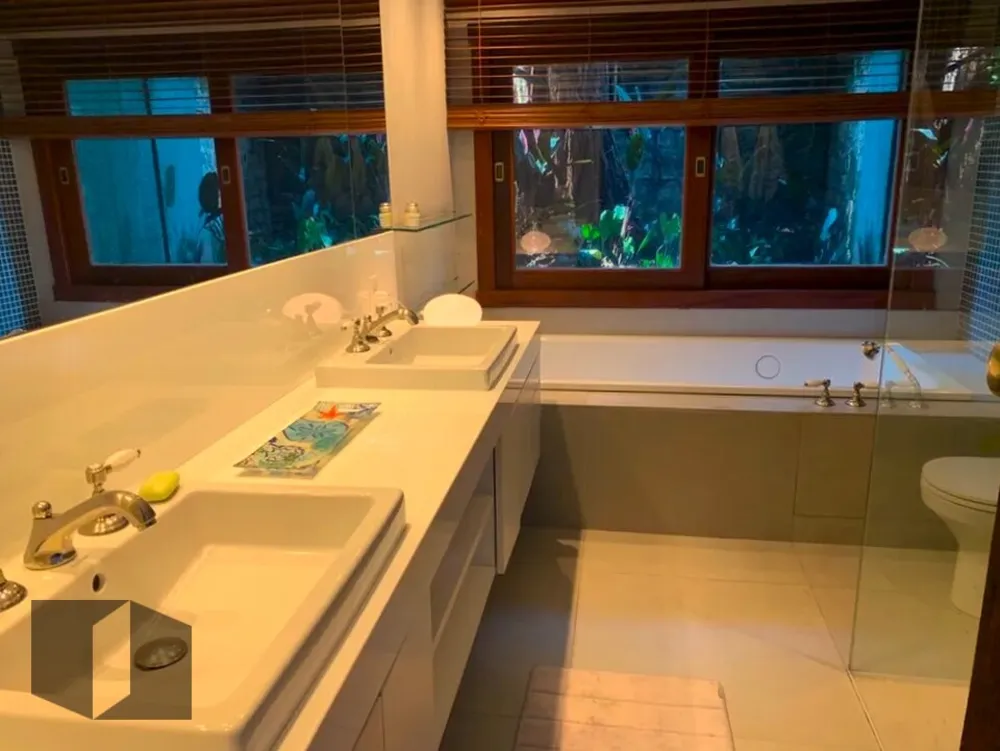 Casa, 6 quartos, 422 m² - Foto 13