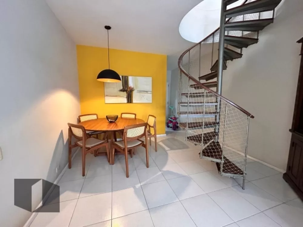 Cobertura, 3 quartos, 236 m² - Foto 4