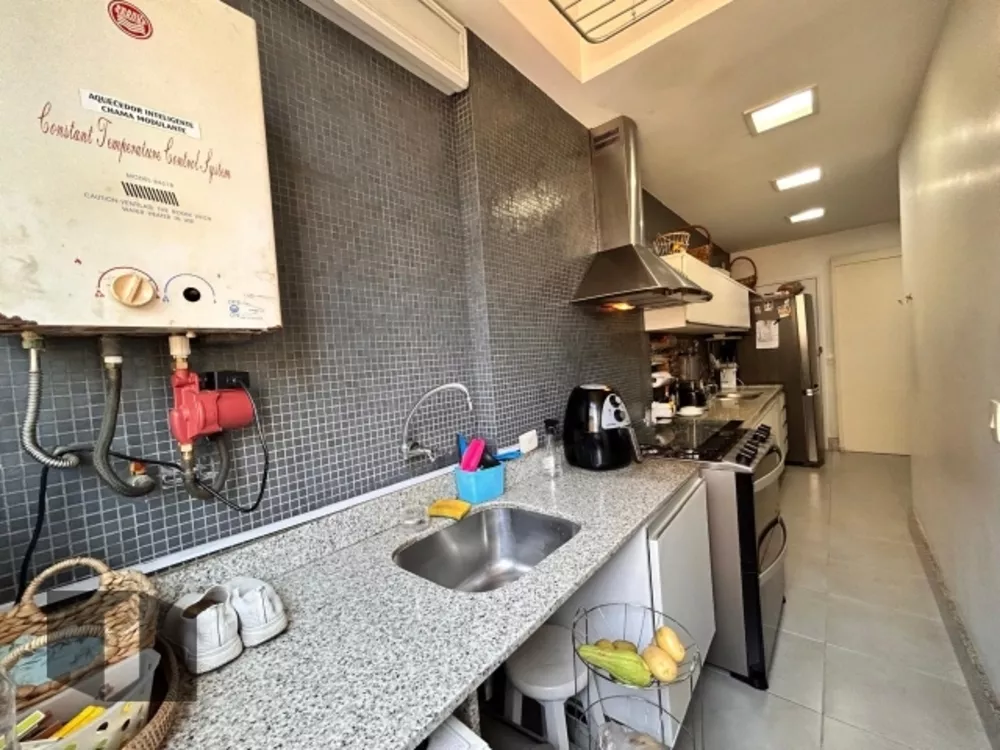 Cobertura, 3 quartos, 236 m² - Foto 15