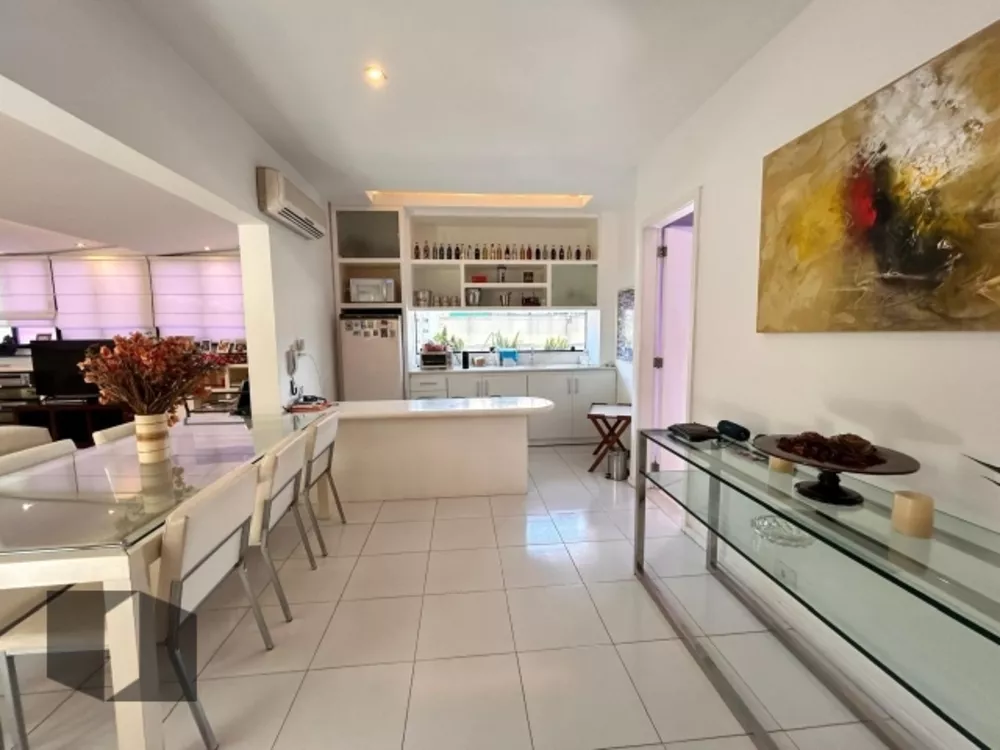 Cobertura, 3 quartos, 236 m² - Foto 17