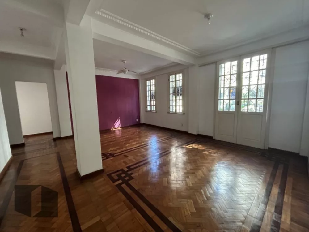 Apartamento à venda com 3 quartos, 151m² - Foto 4