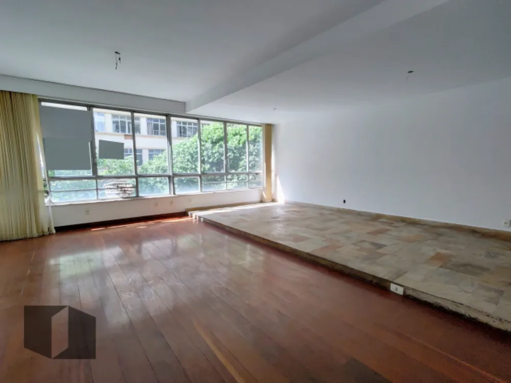 Apartamento, 3 quartos, 195 m² - Foto 2