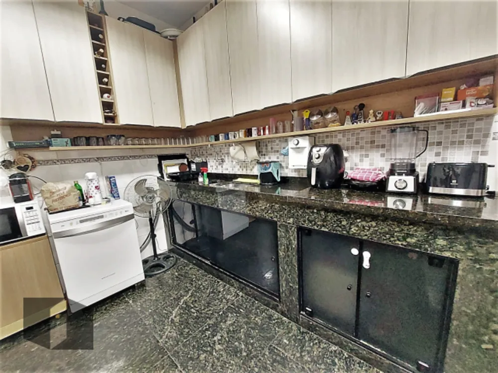 Apartamento, 4 quartos, 191 m² - Foto 2