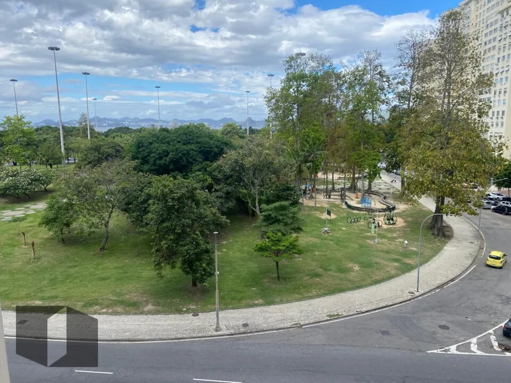 Apartamento, 4 quartos, 221 m² - Foto 1