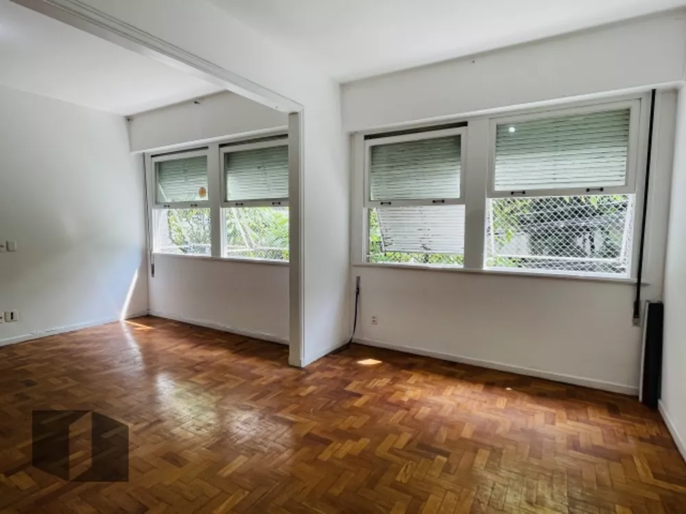 Apartamento à venda com 3 quartos, 122m² - Foto 3