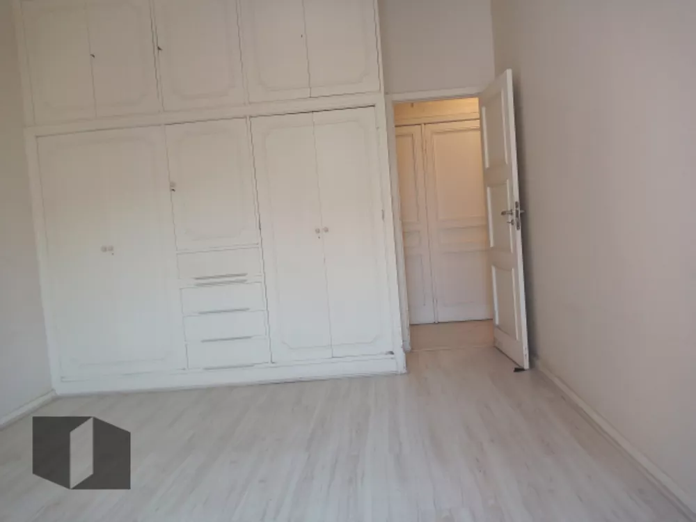 Apartamento à venda com 4 quartos, 278m² - Foto 12