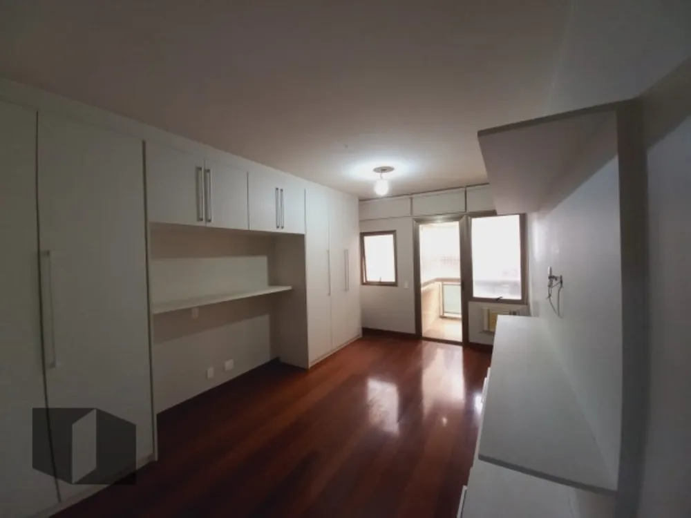 Apartamento, 4 quartos, 244 m² - Foto 13