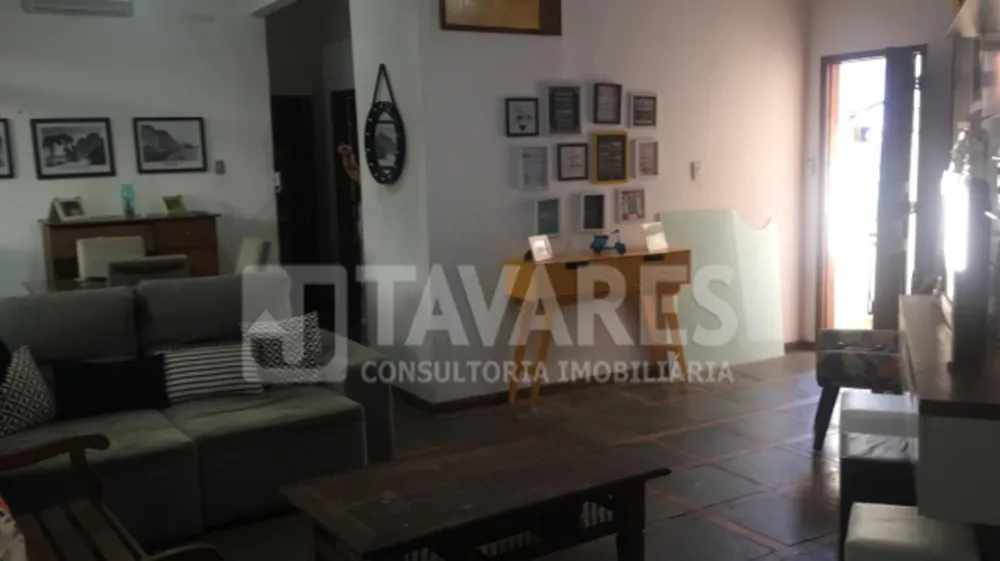 Casa, 5 quartos, 256 m² - Foto 4