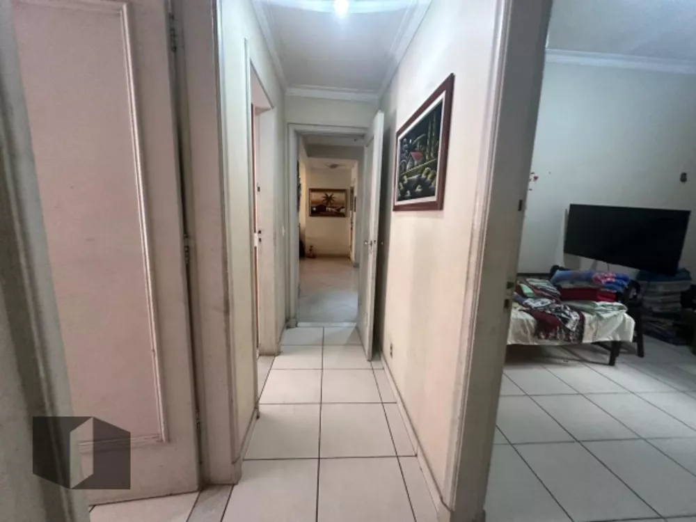 Apartamento à venda com 3 quartos, 134m² - Foto 4