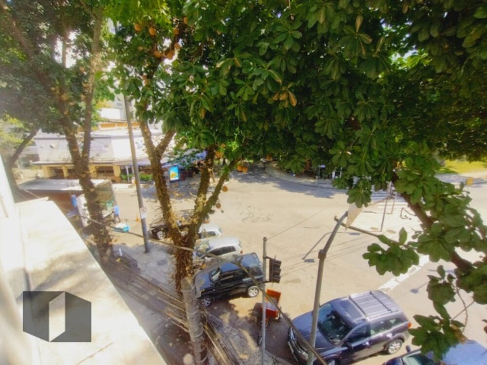 Apartamento à venda com 4 quartos, 149m² - Foto 5