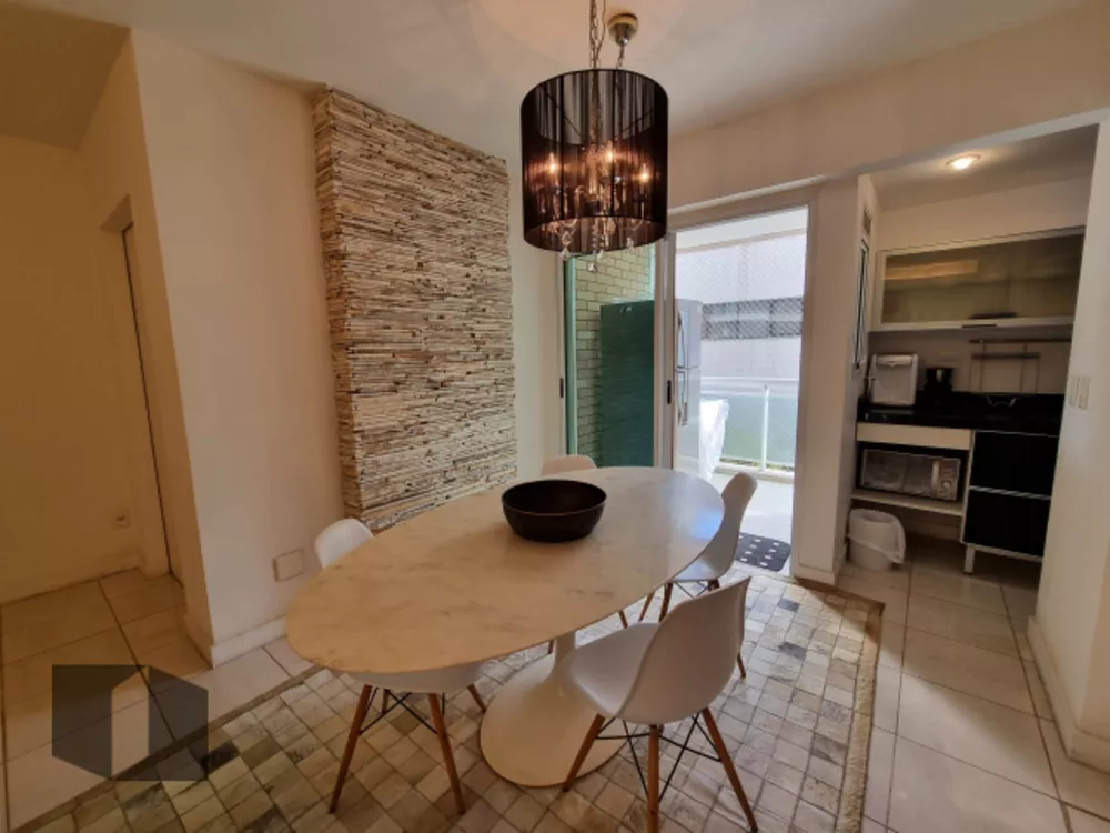 Apartamento à venda com 2 quartos, 81m² - Foto 1