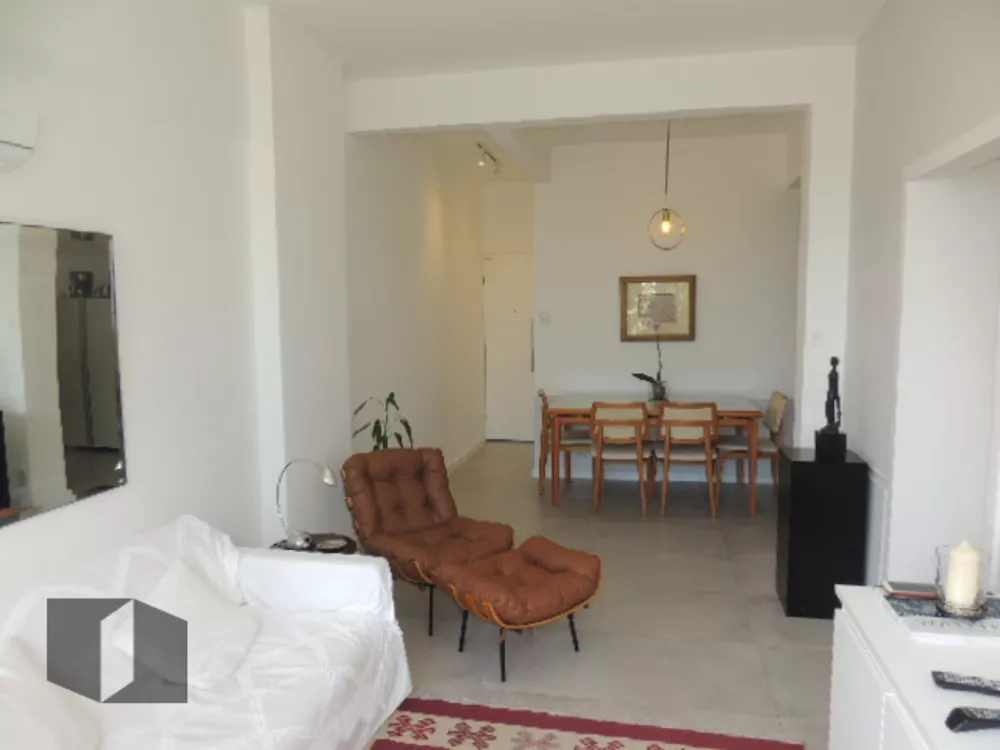 Apartamento à venda com 2 quartos, 65m² - Foto 3