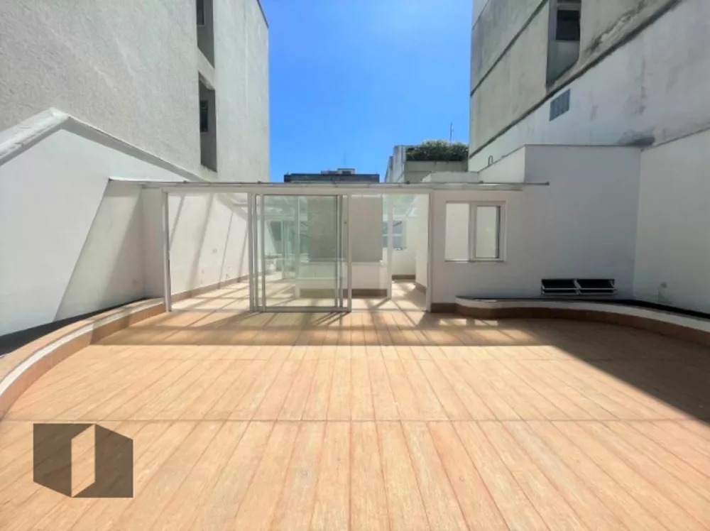 Cobertura, 3 quartos, 269 m² - Foto 1