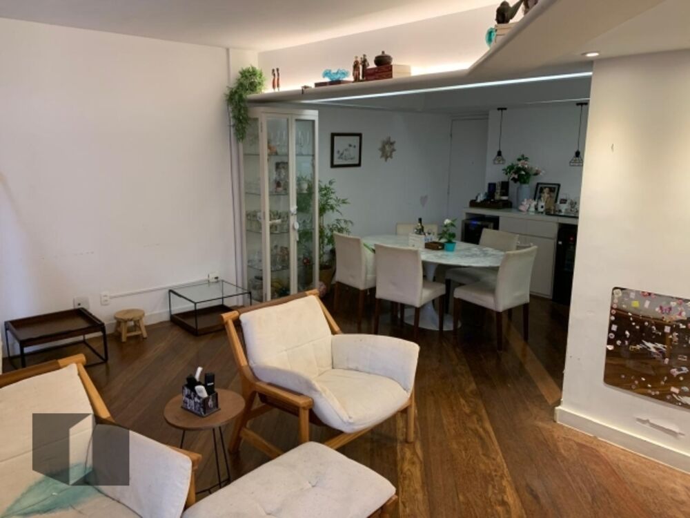 Apartamento à venda com 3 quartos, 117m² - Foto 1