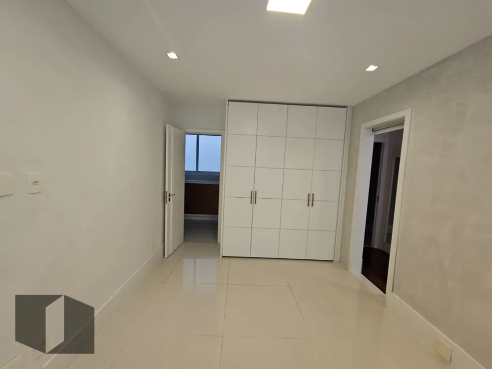 Apartamento, 4 quartos, 244 m² - Foto 16