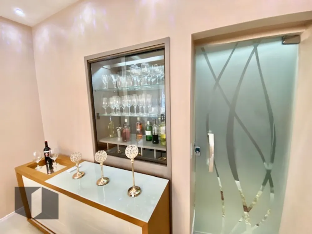 Apartamento, 3 quartos, 123 m² - Foto 1