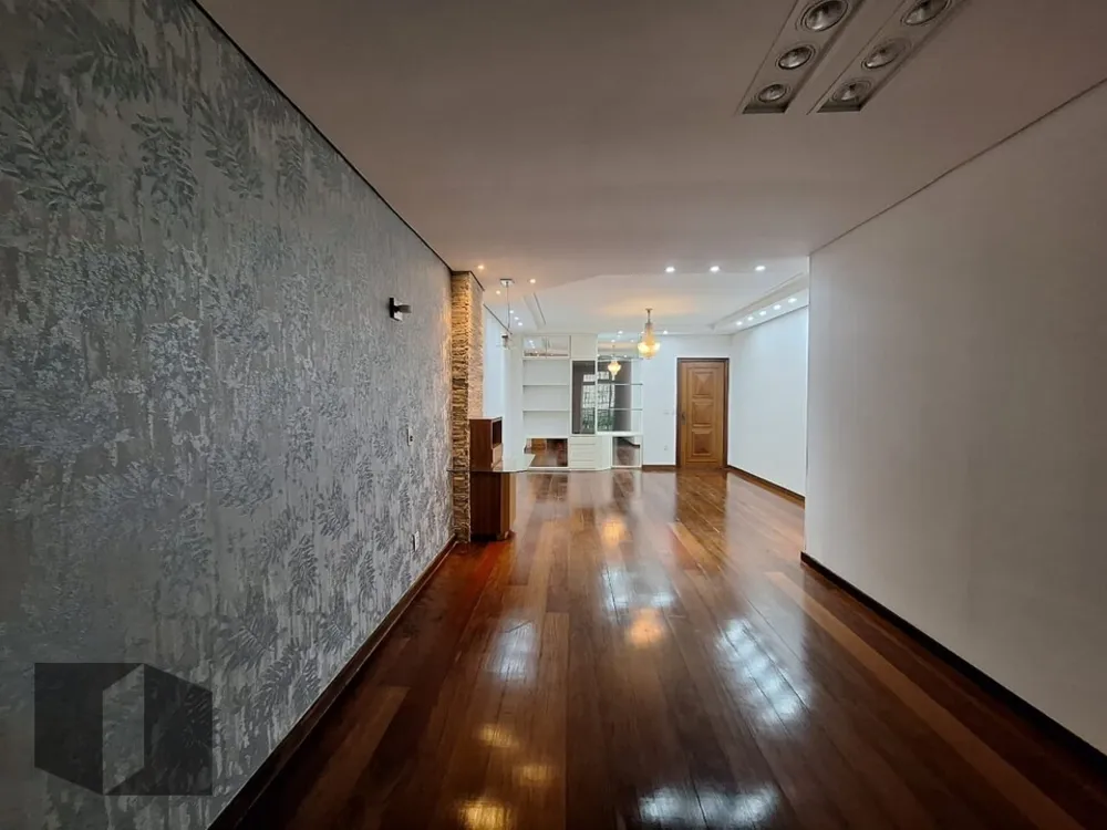 Apartamento, 3 quartos, 156 m² - Foto 2