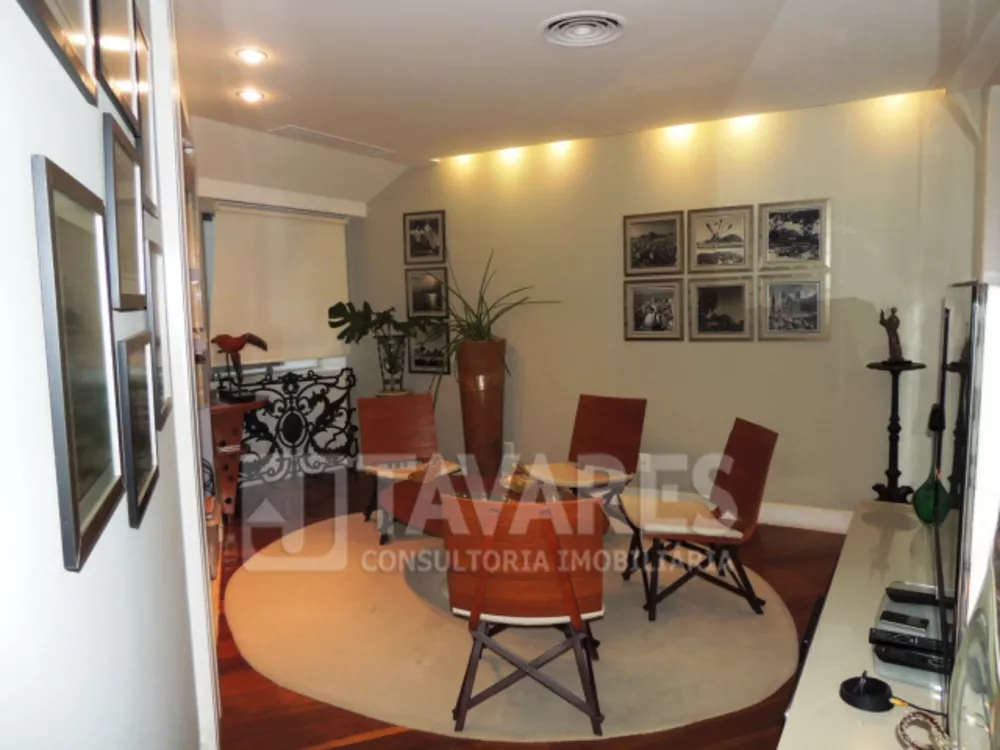 Apartamento à venda com 4 quartos, 192m² - Foto 3