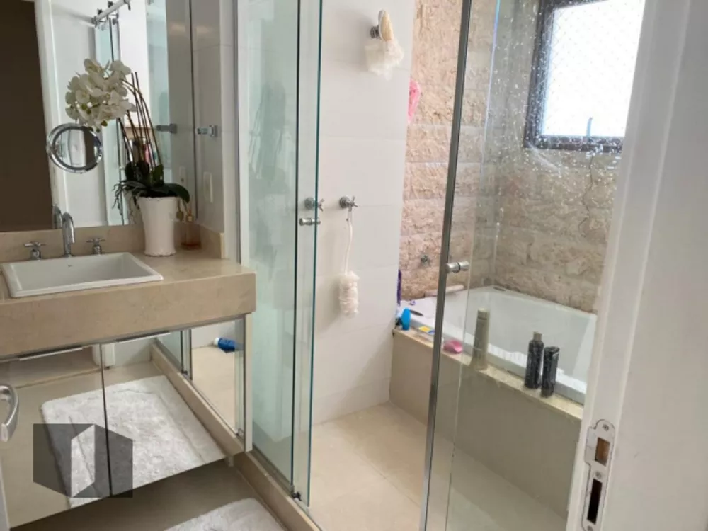 Apartamento à venda com 4 quartos, 221m² - Foto 22