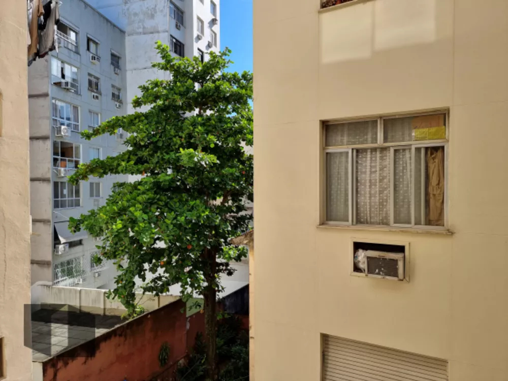 Apartamento à venda com 2 quartos, 66m² - Foto 4