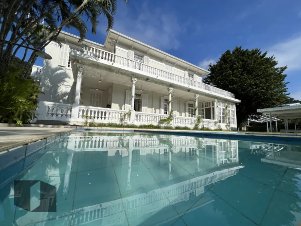 Casa, 8 quartos, 1350 m² - Foto 2