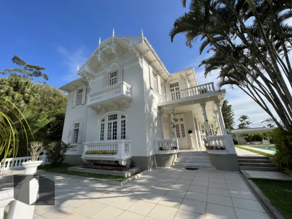 Casa, 8 quartos, 1350 m² - Foto 7