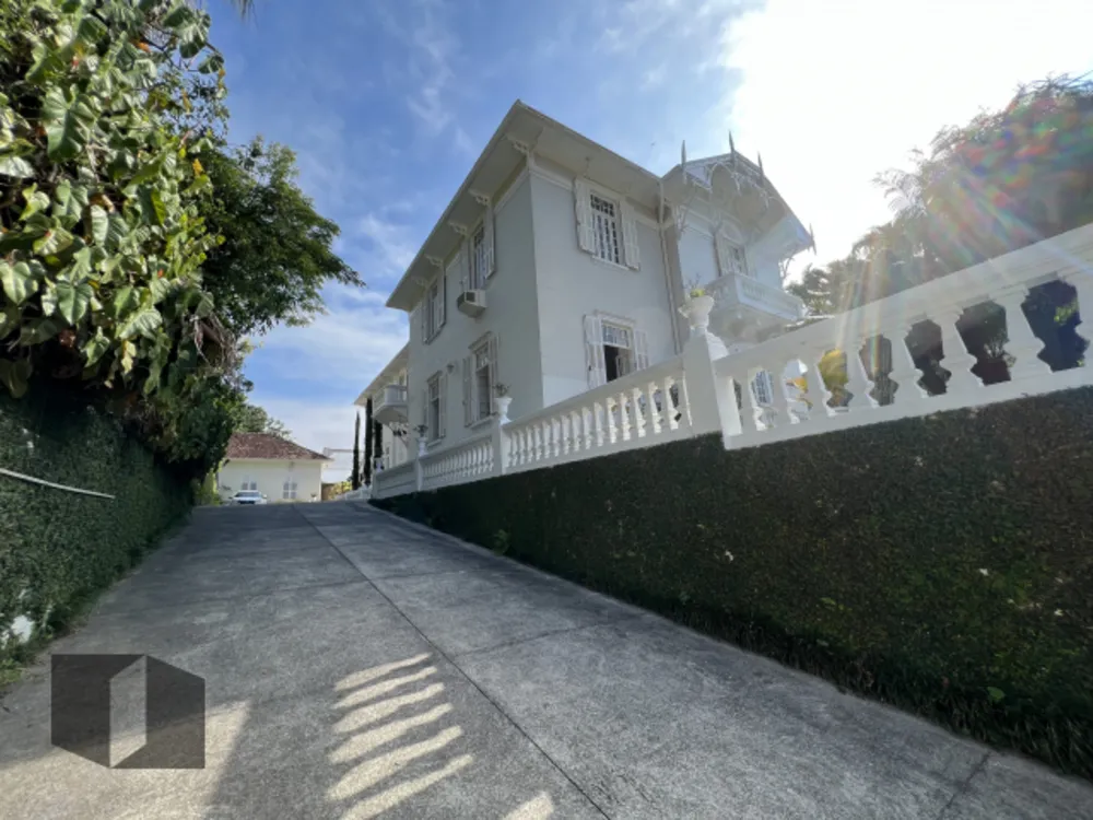 Casa, 8 quartos, 1350 m² - Foto 10