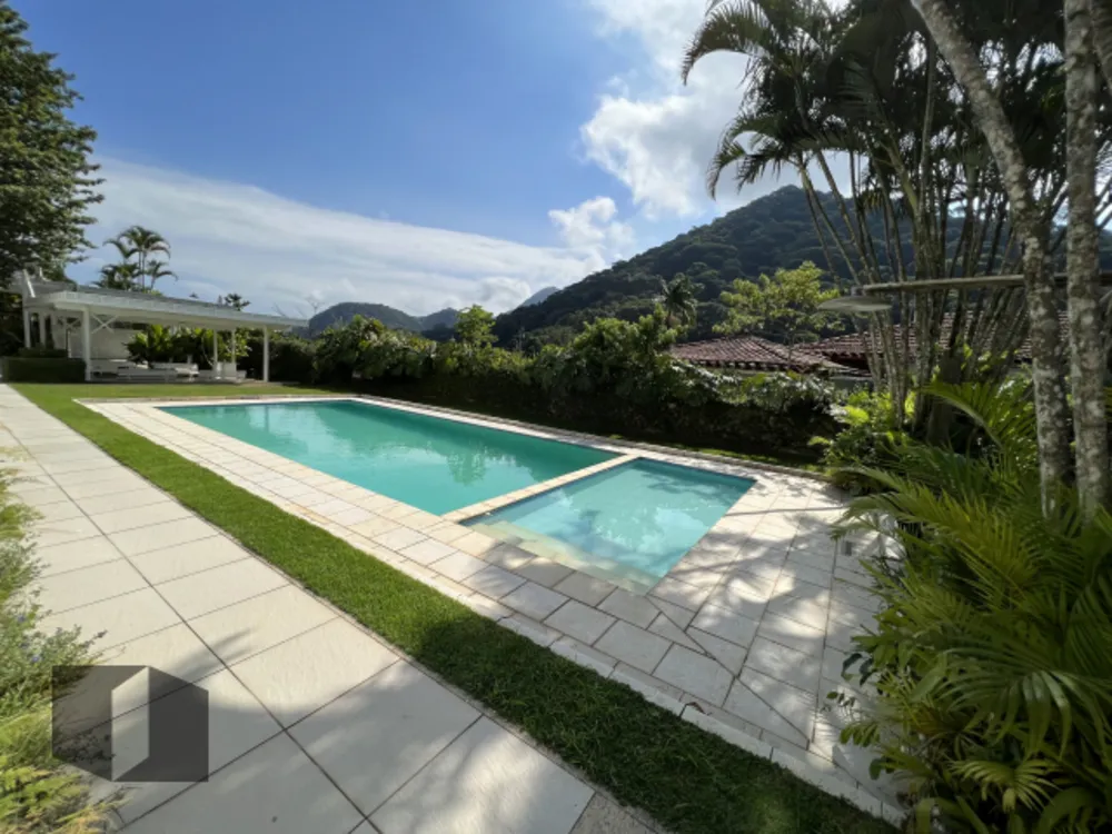 Casa, 8 quartos, 1350 m² - Foto 15