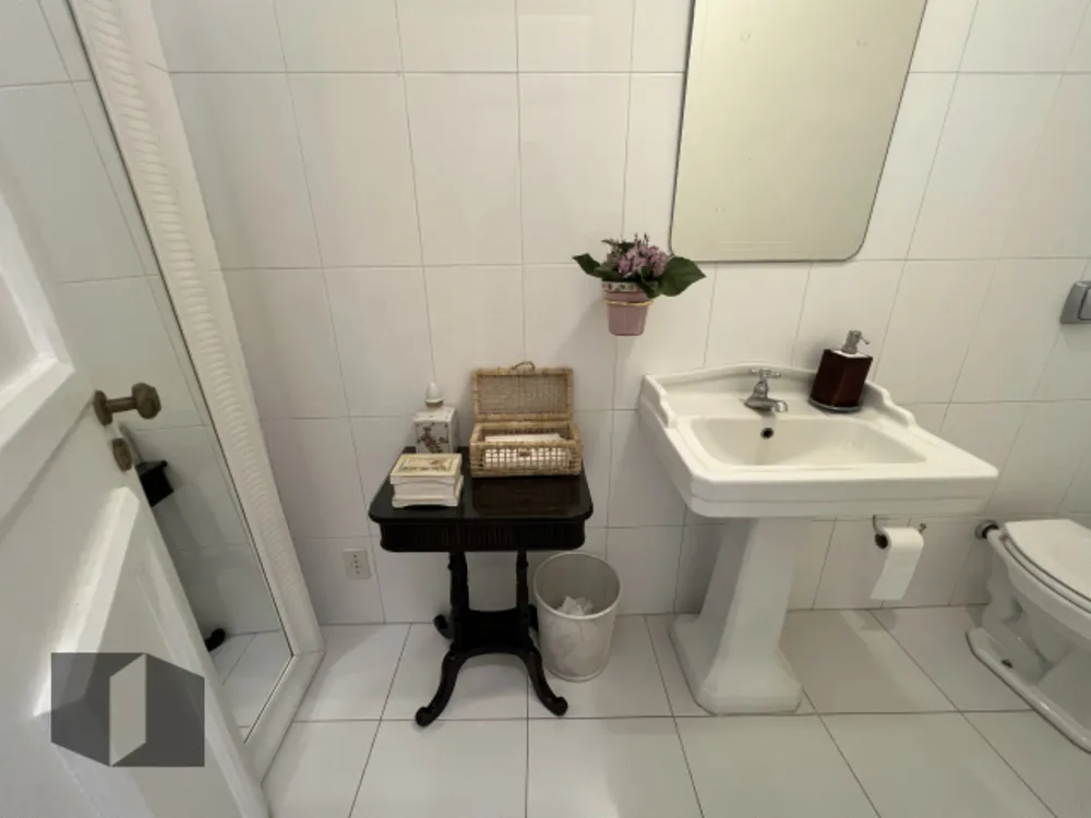 Casa, 8 quartos, 1350 m² - Foto 23