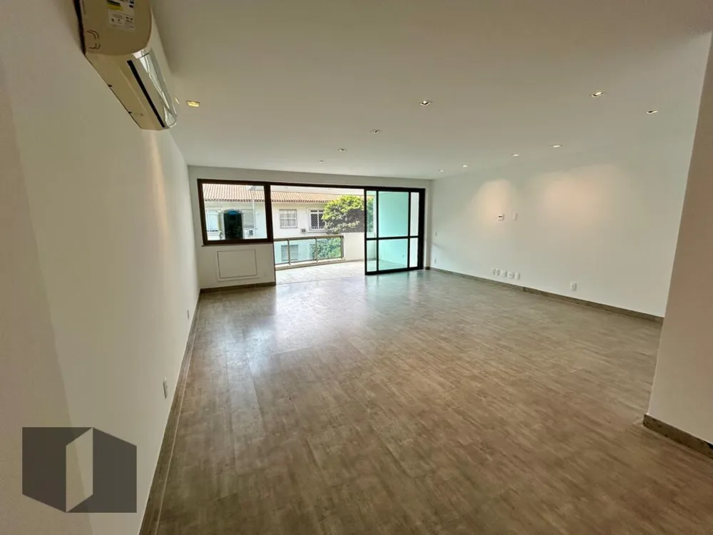 Apartamento, 3 quartos, 182 m² - Foto 2
