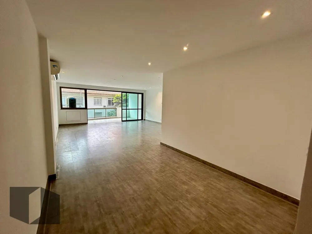 Apartamento, 3 quartos, 182 m² - Foto 1