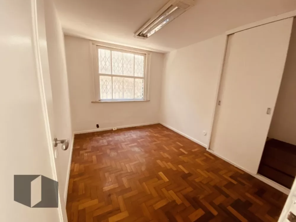 Apartamento, 4 quartos, 258 m² - Foto 2