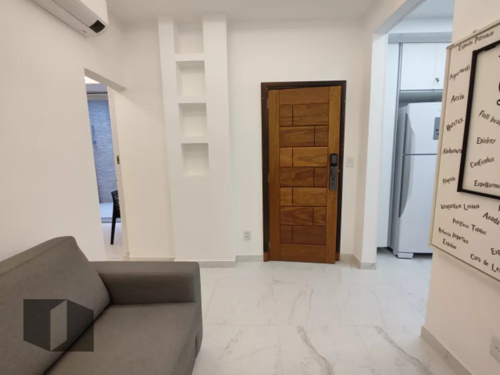 Apartamento à venda com 1 quarto, 48m² - Foto 2