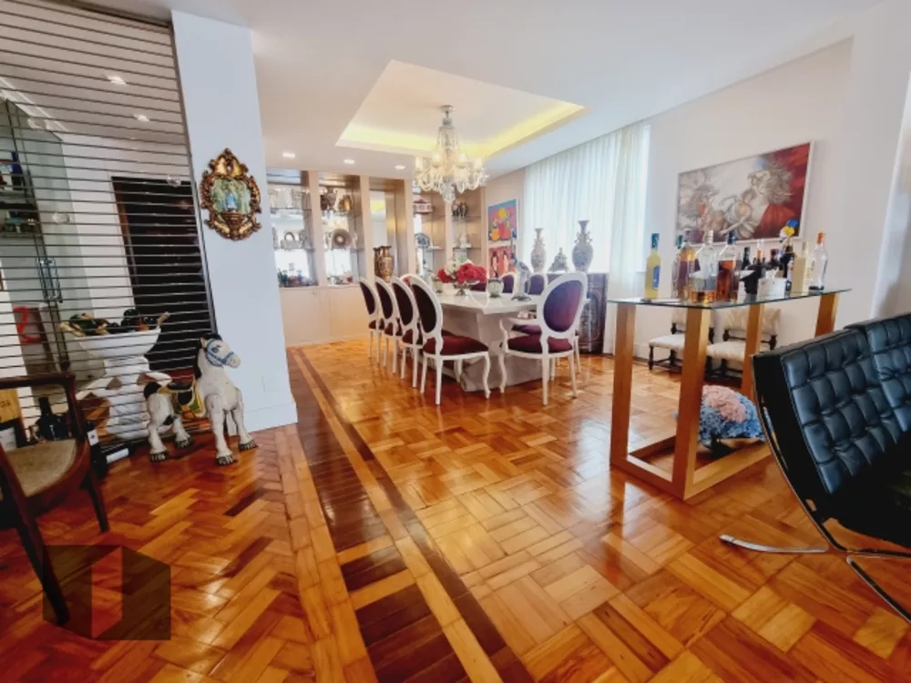 Apartamento à venda com 3 quartos, 156m² - Foto 1