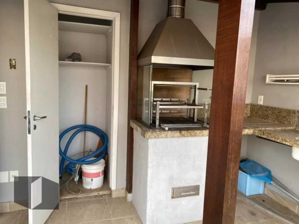 Cobertura, 3 quartos, 238 m² - Foto 1