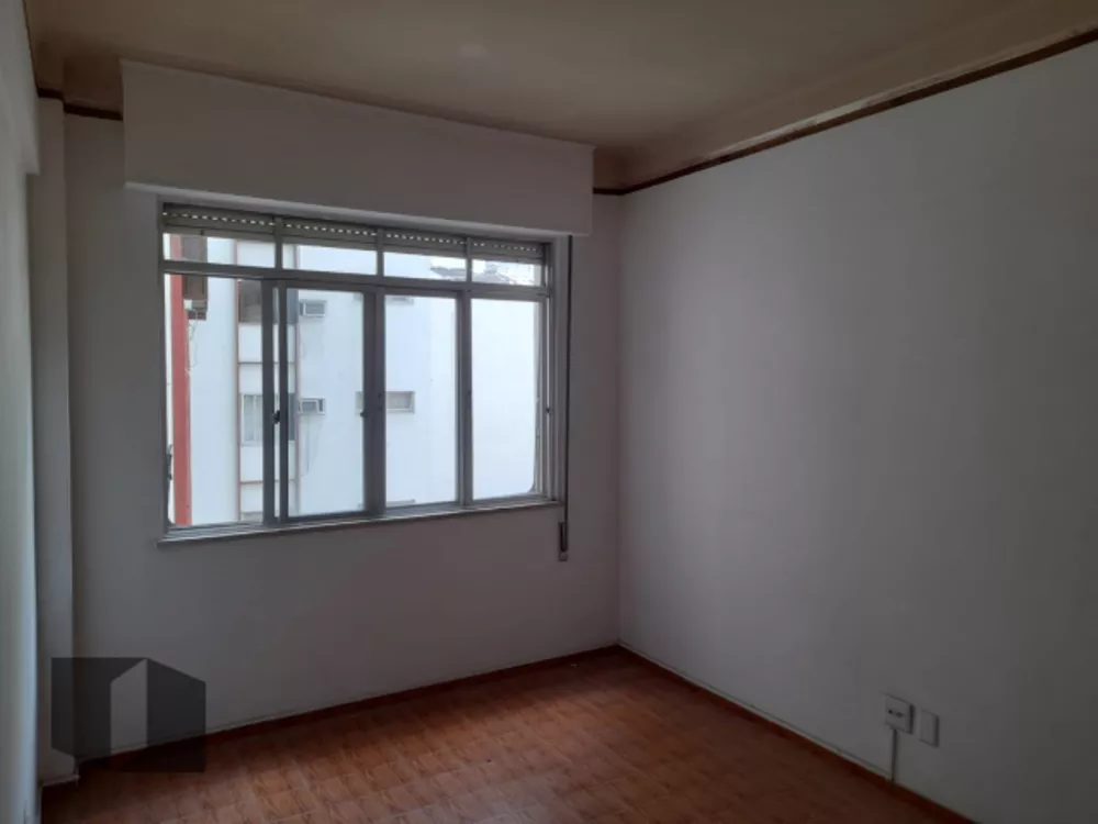 Apartamento à venda com 2 quartos, 56m² - Foto 2