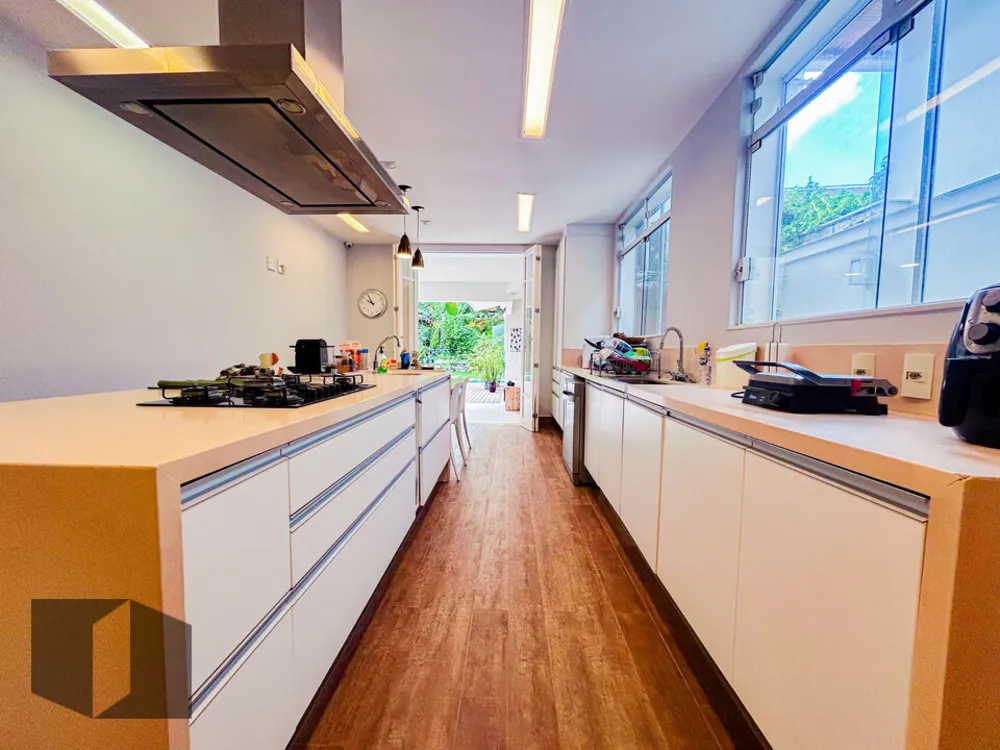 Casa, 4 quartos, 570 m² - Foto 11