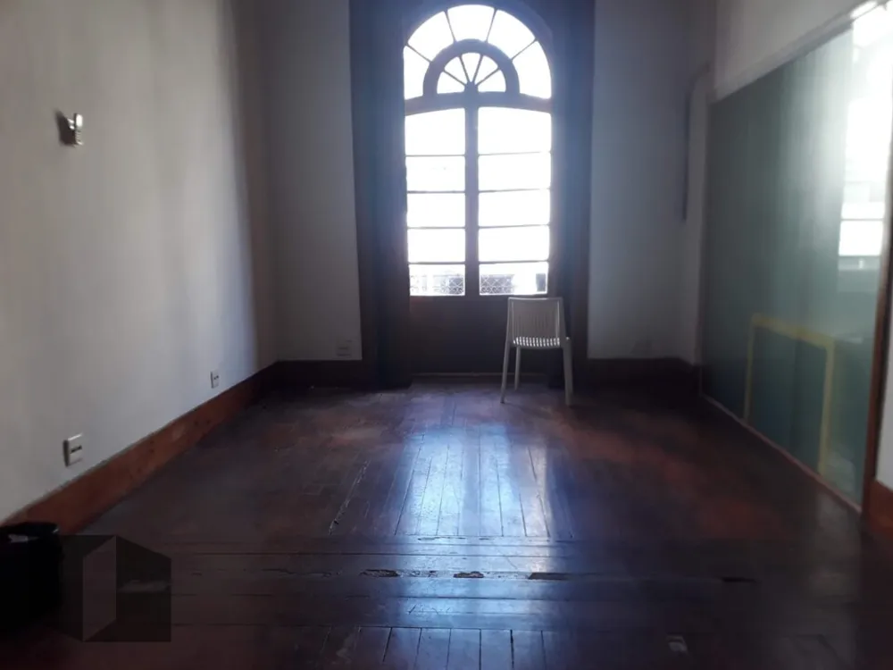 Casa, 8 quartos, 180 m² - Foto 2