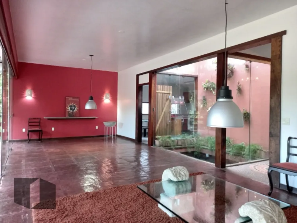 Casa, 3 quartos, 276 m² - Foto 2