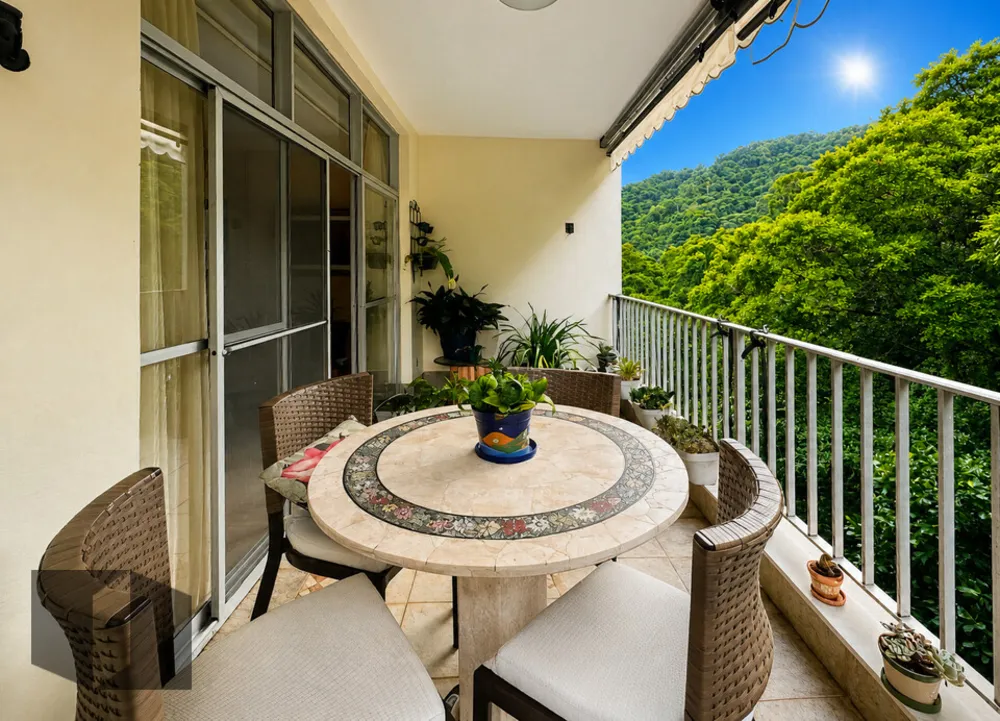 Apartamento, 3 quartos, 100 m² - Foto 2