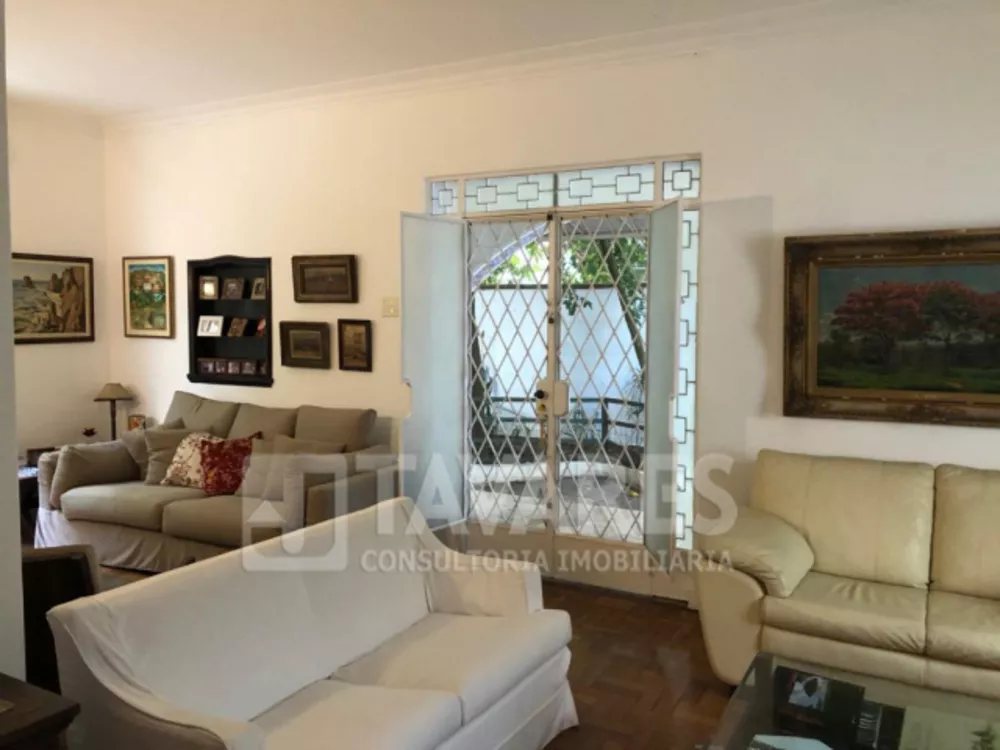 Casa, 4 quartos, 384 m² - Foto 1