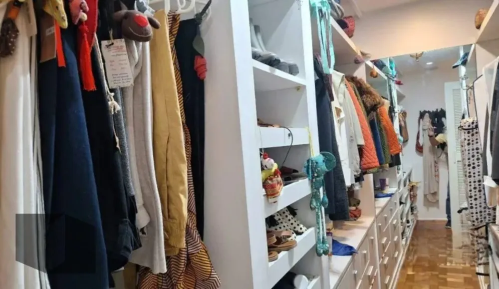 Apartamento, 3 quartos, 220 m² - Foto 1