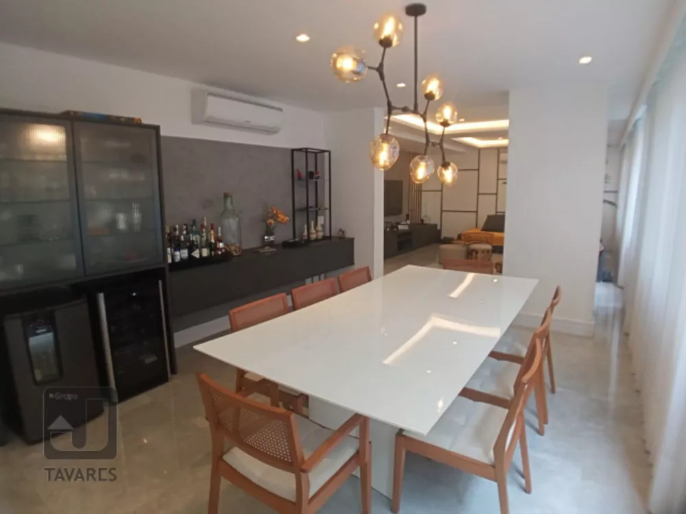 Apartamento à venda com 4 quartos, 210m² - Foto 8