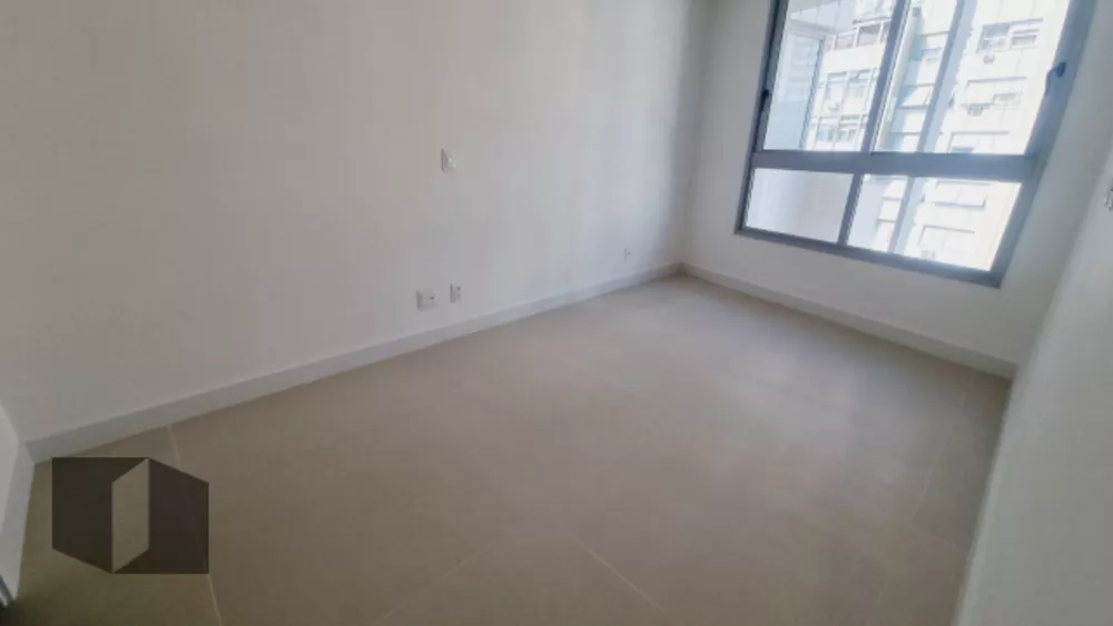 Apartamento à venda com 2 quartos, 78m² - Foto 4