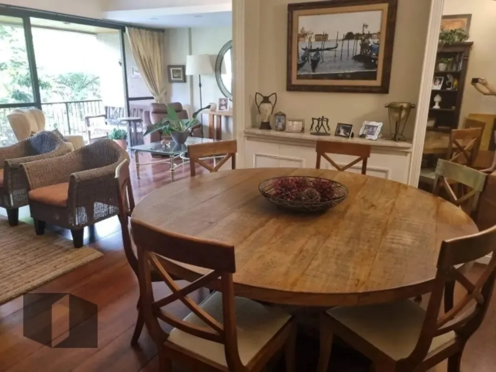 Apartamento, 3 quartos, 147 m² - Foto 2